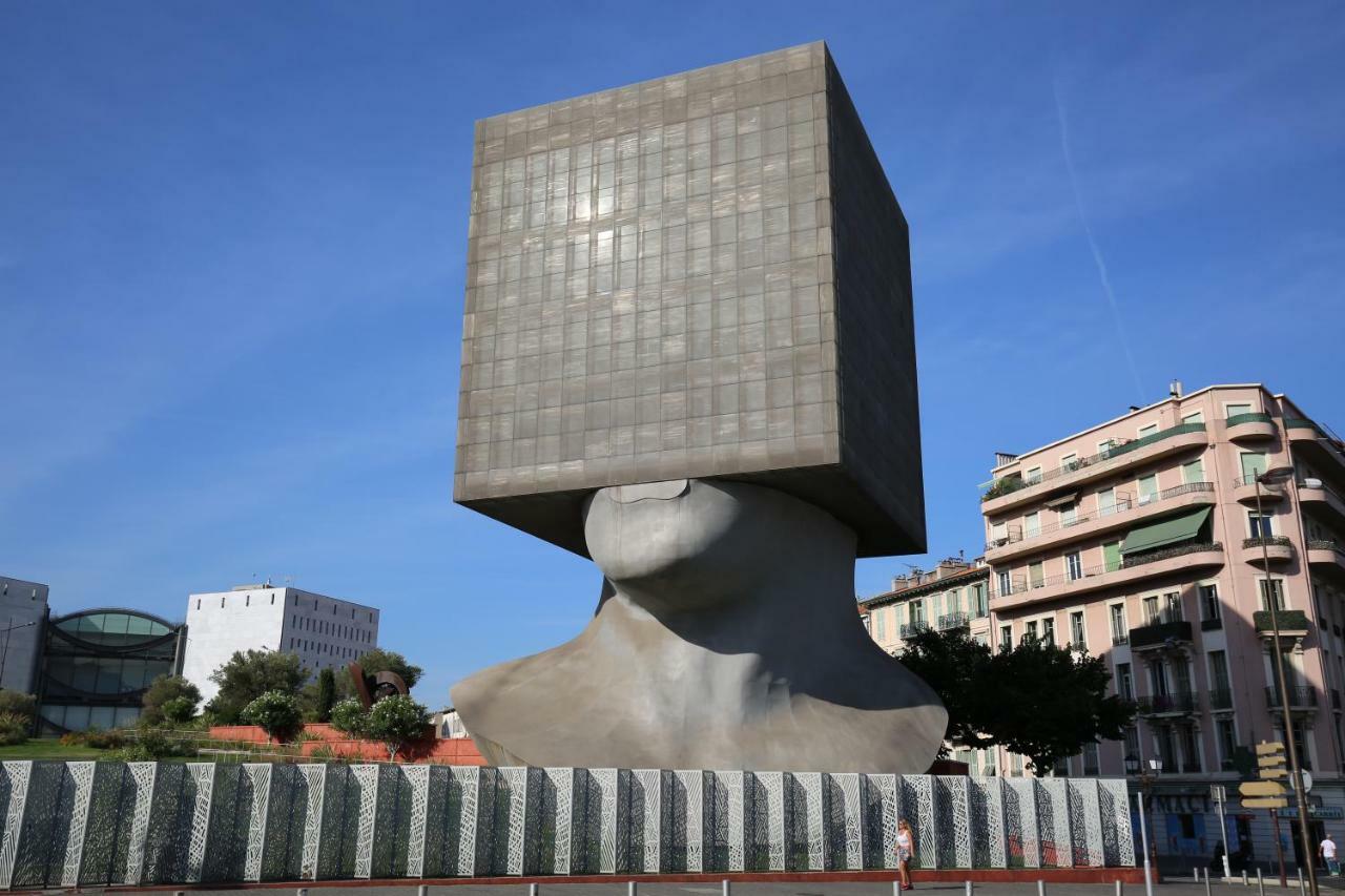 Le Palais Des Phoceens * Nice